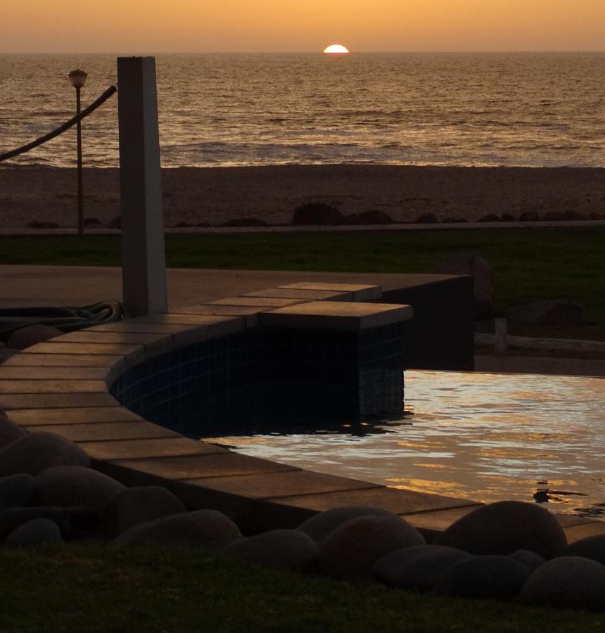 סווקופמונד At The Sea Boutique Guesthouse מראה חיצוני תמונה